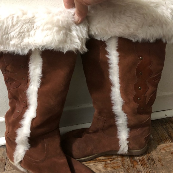 Jessica Simpson signature fur lined high top boots - Picture 3 of 8